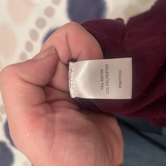 Love Ellie 2x Burgundy Criss Cross Back V Neck Front Sweater - Picture 5 of 5